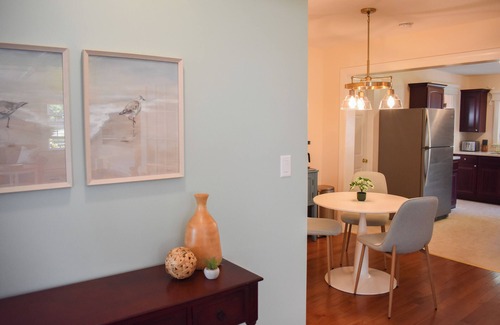 Dennis Port House | Charming Sea Captain’s Home – 4BR/3BA | Modern Comfort Meets Antique Charm