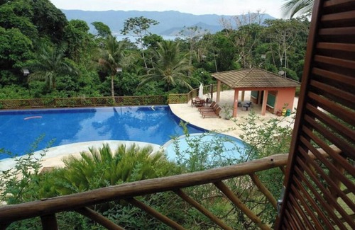 Ilhabela House | Charming sea view apartment in luxury condonn