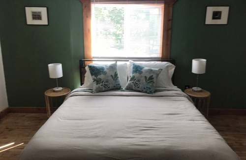 Munising Other | Charming, secluded farmhouse in Munising, gateway to Pictured Rocks NP.