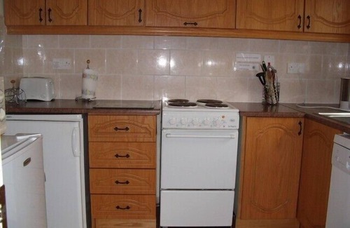 Wexford Apartment | Charming, Secluded, 2 Bed-Roomed Apartment In the Heart of Wexford Town