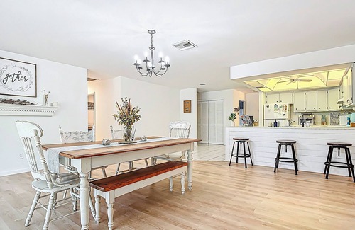 Rural Estates House | Charming Secluded Naples Nature Retreat –4BR/3BA sleeps 10. Enjoy Wildlife Views