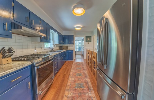Weems House | Charming secluded waterfront retreat close to Tides Inn