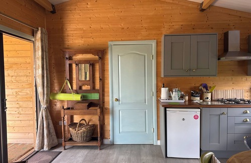 Kinvara House | Charming Shabby Chic Barn in delightful Kinvara