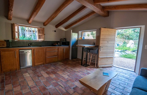 Sotta House | Charming sheepfold, heated swimming pool, landscaped Mediterranean garden