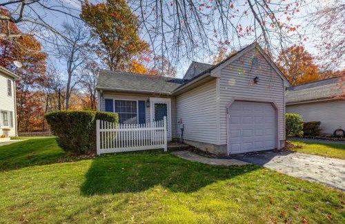 Manchester Apartment | Charming Single Family Attached