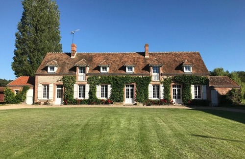 Lassay-sur-Croisne House | Charming Solognot estate with private swimming pool. Pleine nature