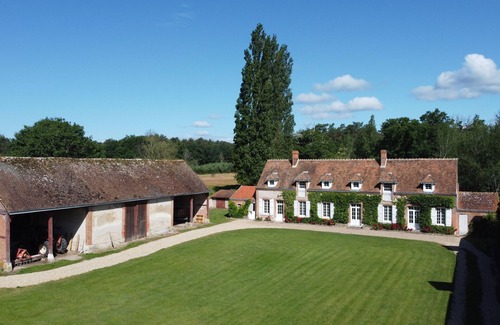 Lassay-sur-Croisne House | Charming Solognot estate with private swimming pool. Pleine nature