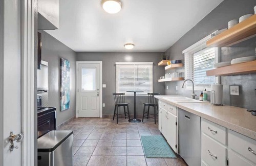 Manito House | Charming South Hill home with private office