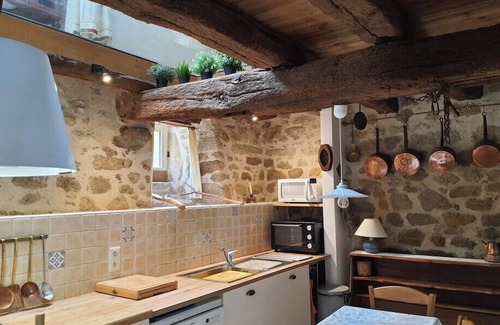 Berric House | Charming spacious 150 m² old house in Berric