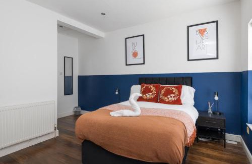 Northampton Apartment | Charming & Spacious 2 BR Home