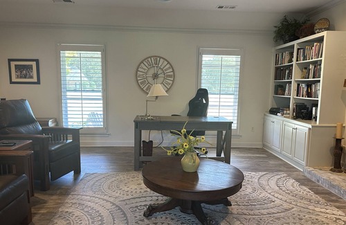 College Hill House | Charming & Spacious 4 Bdrm Oxford Home: Minutes from Ole Miss