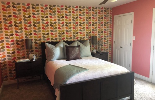 College Station House | Charming Spacious 4-bedroom house with AC and WiFi in Bryan near Kyle Field