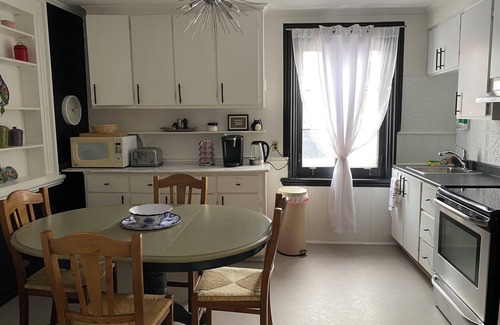 Terrebonne Apartment | Charming,Spacious Apartment in the Heart of the Historic City of Old Terrebonne