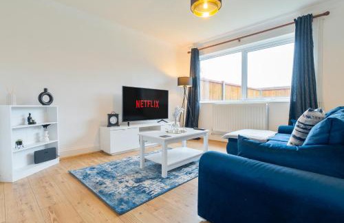 Canterbury House | Charming & Spacious City Centre House - Perfect for Family & Contractor - Sleeps 8