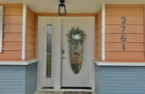 Shelbyville House | Charming Spacious Get Away