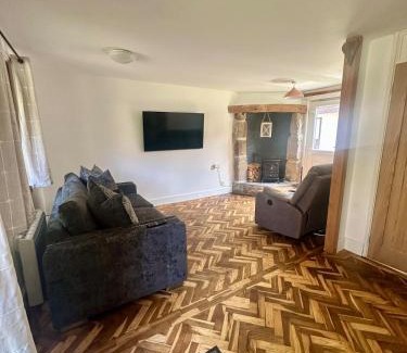 Saint Erth Praze House | Charming & Spacious Holiday Home