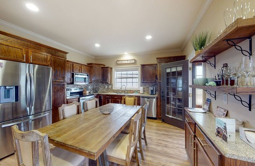 Burnet House | Charming spacious home with yard, game room, lake view & washer/dryer