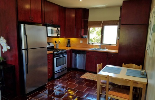 Petaluma Apartment | Charming Spanish/Mediterranean Casita