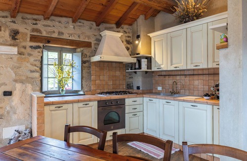 Mendatica House | Charming stone and wood vacation home in Liguria - natural idyll near Imperia