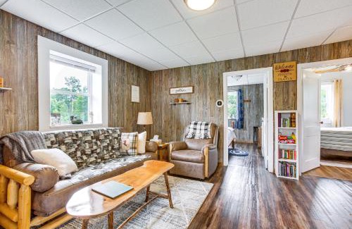 Marion House | Charming Stone Cottage in Marion with Fire Pit!