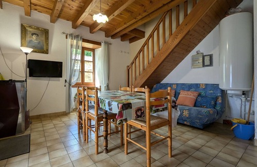 Pinols Cottage | Charming Stone Cottage with Terrace in Scenic Village, Near Langeac