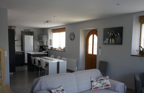 Merlevenez House | Charming Stone House near seaside in the countryside