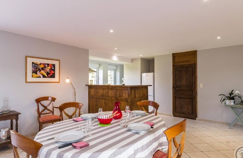 Saint-Lo Cottage | Charming Stone House with Garden, Terrace, and Modern Amenities in Saint-Lô