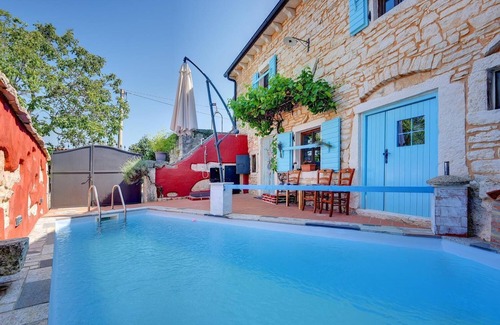 Rezanci House | Charming stone villa with private pool