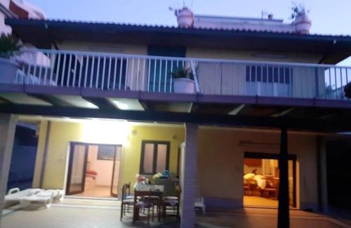 Francavilla al Mare Apartment | Charming studio in Francavilla al Mare 30 m² with garden