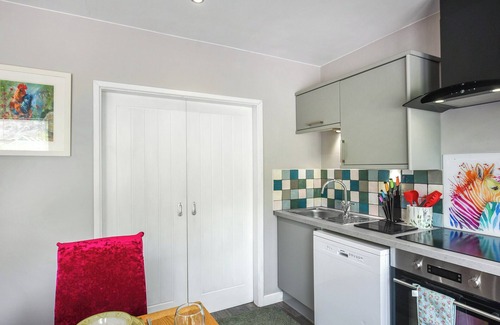 Llangarron Cottage | Charming Studio Apartment in a Tranquil, Historic Village located near Ross-on-Wye.