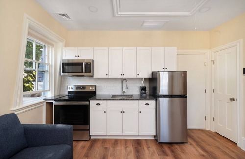 Wayland Apartment | Charming Studio Apartment Near Brown and RISD