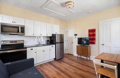 Wayland Apartment | Charming Studio Apartment Near Brown and RISD