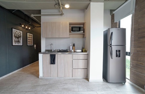 Laureles Apartment | Charming Studio apartment in sunny Medellín with AC, WiFi