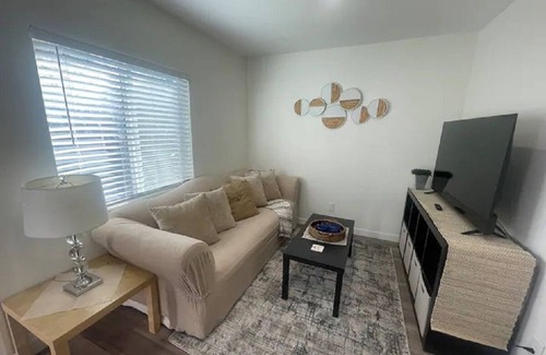 Riverside House | Charming studio, comfortable and calmn