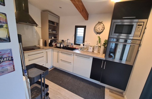 Puyricard Apartment | Charming Studio with garden area