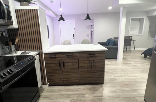 Lawrenceville Apartment | Charming studio in lovely Lawrenceville,Separate Entrance