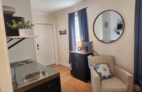 Bangor Apartment | Charming studio in Bangor Maine on Broadway park.