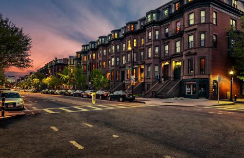 Columbus Apartment | Charming Studio in Boston Brownstone, C.Ave#5