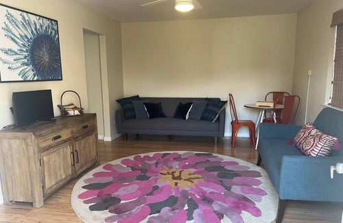 Napa Apartment | Charming studio in enchanting Napa walking distance to downtown