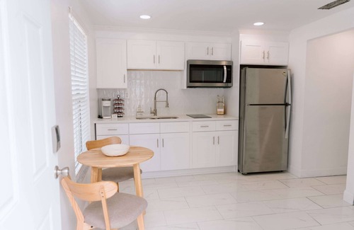 Lakeland Apartment | Charming studio in gorgeous Lakeland with AC, minutes from SEU