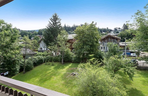 Le Planellet Apartment | Charming Studio in Megève Center with Parking & Balcony