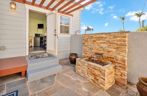 North Park Apartment | Charming Studio in Prime Location - The Balboa Bungalow - New Listing
