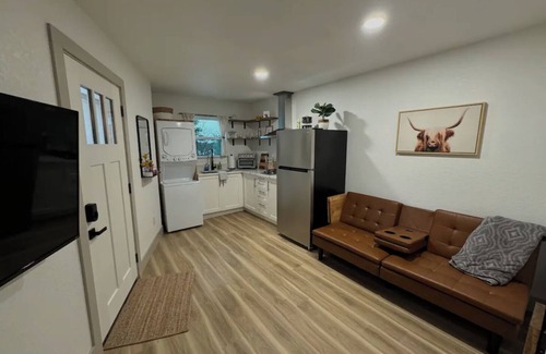 Schertz House | Charming Studio in Schertz with Private Entrance