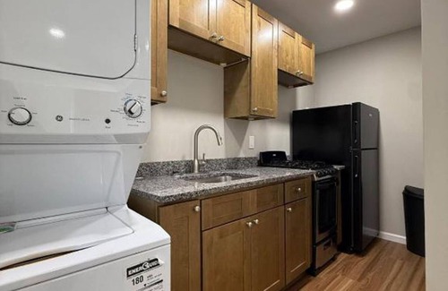 Wrightsville Apartment | Charming studio in fabulous Wrightsville with AC