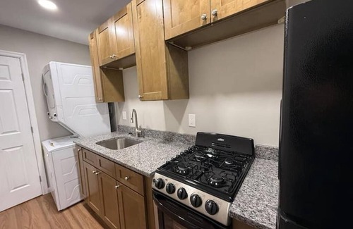 Wrightsville Apartment | Charming studio in fabulous Wrightsville with AC