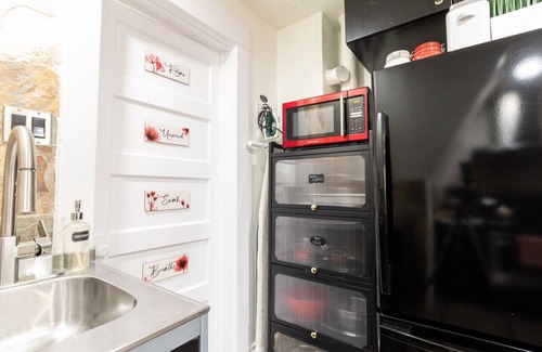 Central City Apartment | Charming Studio in SLC: Perfect Blend of Comfort and Convenience