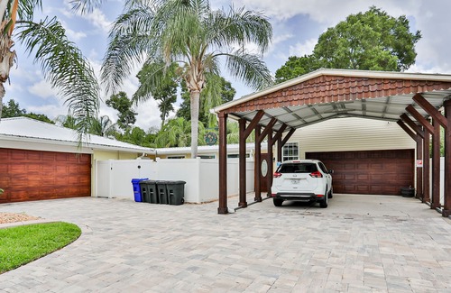 Fruit Cove House | Charming studio with shared pool, sauna, patio & grill - dog-friendly