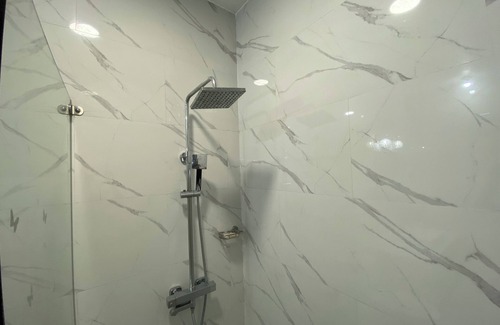 Saint Andrew Apartment | Charming Studio with AC and WiFi in marvelous Kingston