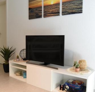 Muenchenwiler Apartment | Charming studio with terrace 5 minutes from Murten