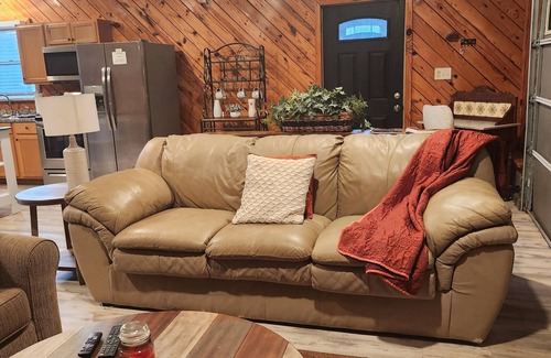 La Crosse Apartment | Charming studio with AC and WiFi in superb La Crosse